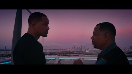 للمتعة وكسر الملل.. أفلام تصدرت المشاهدة المنزلية