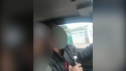 Investigadas dos personas por conducir sin cinturón y bebiendo alcohol