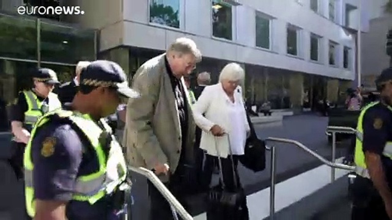 Oberstes Gericht spricht Kardinal Pell überraschend frei