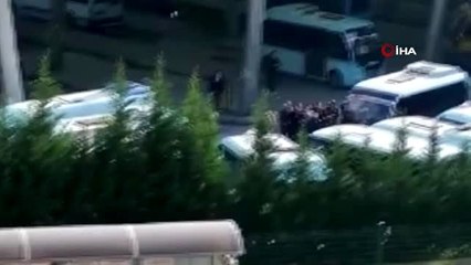 Vatandaşlar yine 'sosyal mesafe' yasağını dinlemedi, kavgaya tutuştu