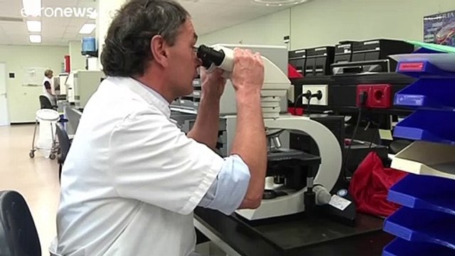 COVID-19: найти управу на врага можно только с помощью вакцины