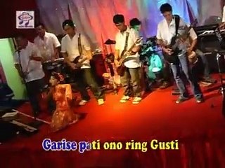 Evrita - Kuade Dadi Kuburan [Official Music Video]