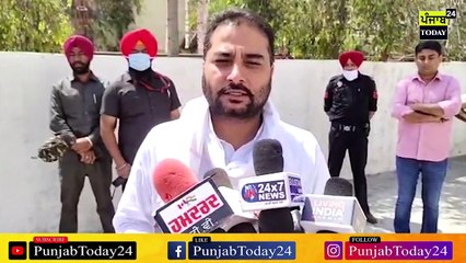 ਵਿਧਾਇਕ ਰਮਿੰਦਰ ਆਵਲਾ ਵੱਲੋਂ ਰਾਸ਼ਨ ਦੇ ਬੈਗ ਸ਼ਹਿਰ ਵਾਸੀਆਂ ਨੂੰ ਵੰਡੇ ਗਏ