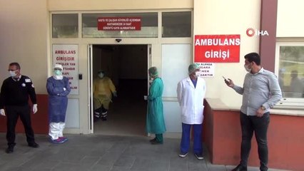 Oğlu koronadan ölen 83 yaşındaki Ayşe Nine virüsü yendi