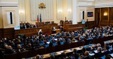 Pour lutter contre le coronavirus, les députés et ministres bulgares font don de leur salaire au système de santé