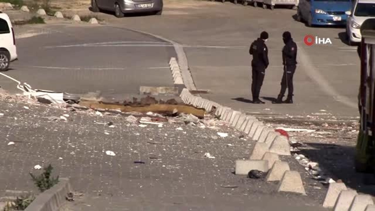 Esenyurt Kaymakamı Karagül: "Patlama doğalgaz kaynaklı, 3 yaralımız var"