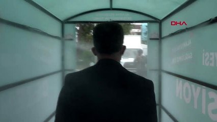 Alanya'da caddeye dezenfeksiyon tüneli konuldu