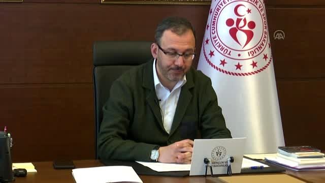Bakan Kasapoğlu, Tokyo Olimpiyat Oyunları'na katılacak sporcularla video konferansla görüştü (2)