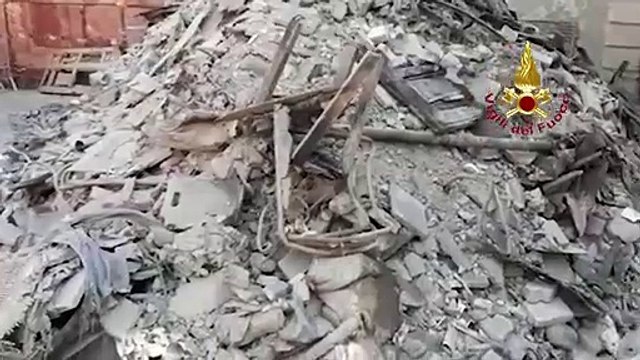 Loreto Aprutino (PE) - Incendio in palazzina disabitata: muore un senzatetto (07.04.20)