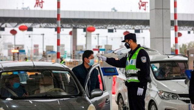 Koronavirüs salgınının başladığı Vuhan'da kente giriş çıkış yasağı kaldırıldı
