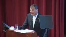 El expresidente de Ecuador Rafael Correa, condenado a ocho años de prisión