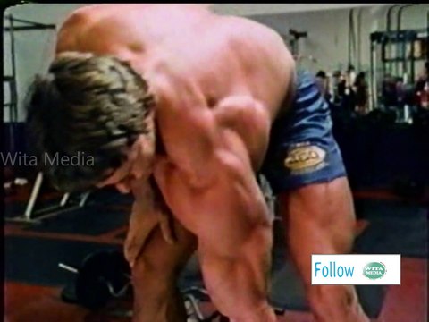 Arnold Arms Pumping-Arnold Schwarzenegger