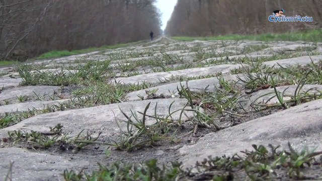 La Rétro Jean-Mi - Paris-Roubaix et sa trouée Wallers-Arenberg aux 275 000 pavés