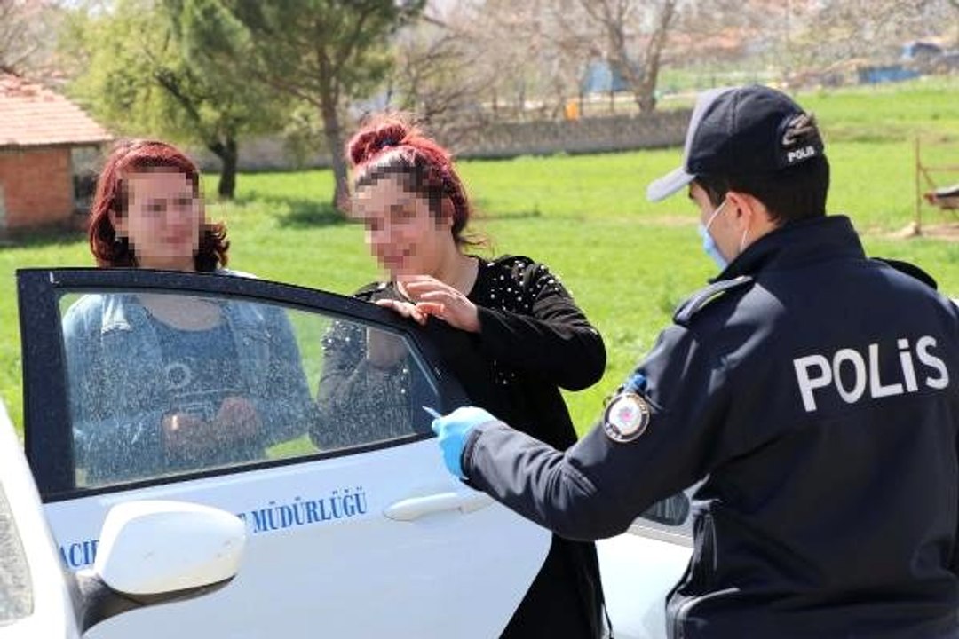 20 yaş yasağını hiçe sayan genç kızdan şaşırtan çıkış: İstersen ceza yaz, dedem sağlam