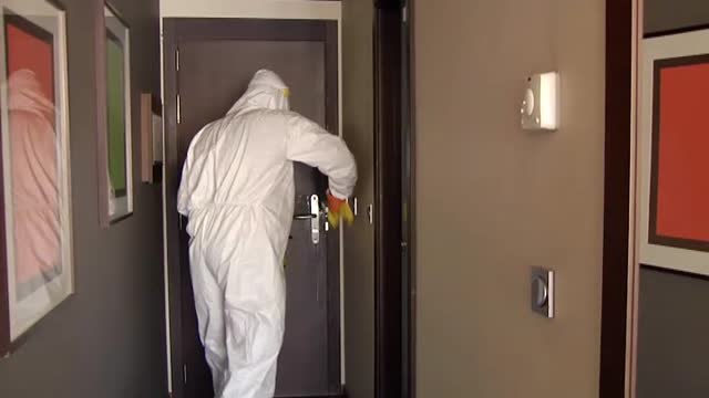 La legión 'pone a punto' varios hoteles andaluces para recibir a pacientes asintomáticos con coronavirus