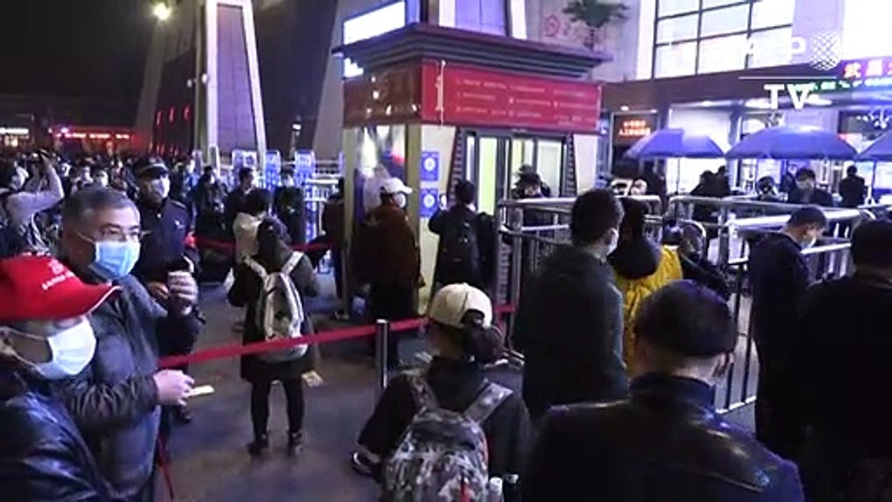 Menschen dürfen Wuhan wieder verlassen