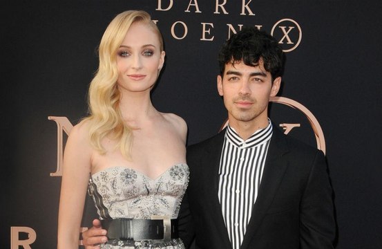 Joe Jonas: Isolation mit Sophie Turner ist 'wundervoll'