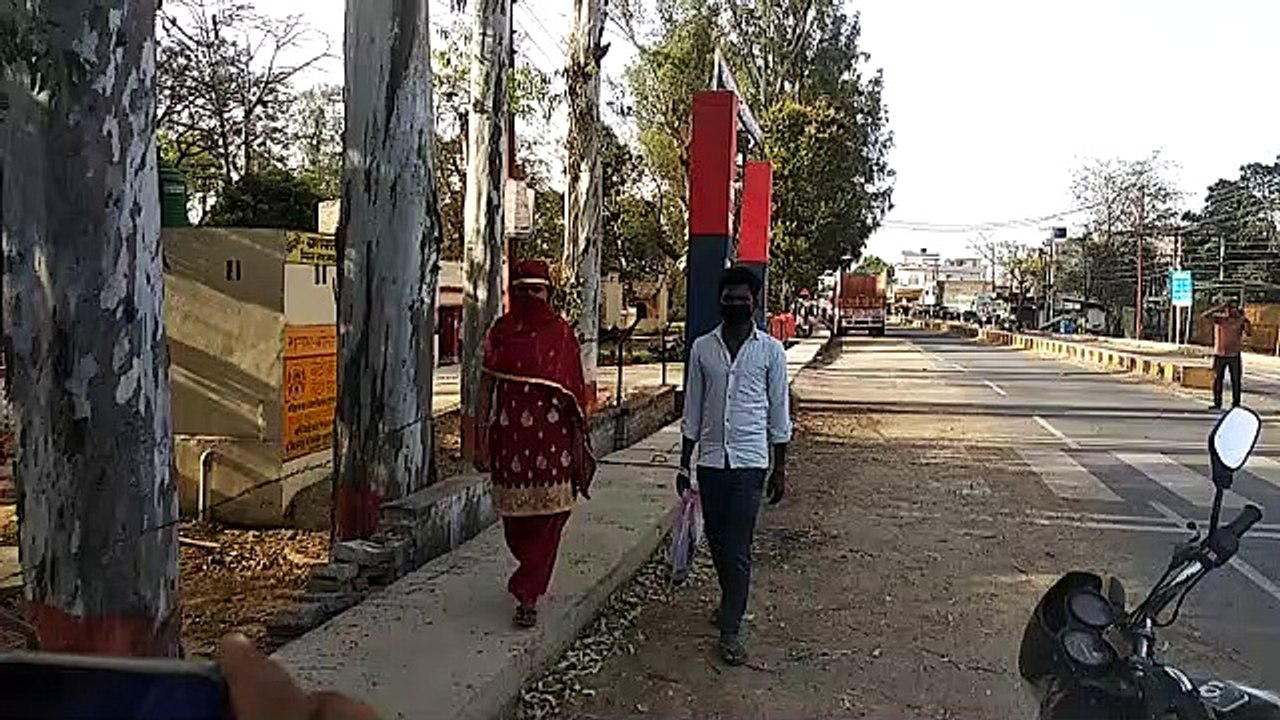 शाहजहांपुर: लॉकडाउन की सारी हदें पार कर प्रेमिका पैदल पहुंची प्रेमी के घर