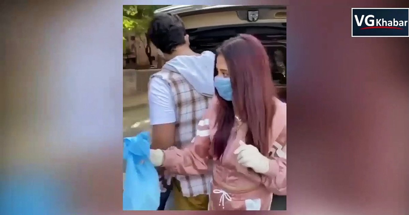 पारस माहिरा जरूरियात मंद को बाटा फ़ूड
