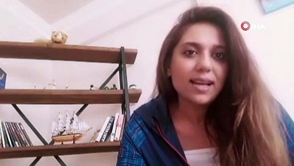 Taburcu olan sağlık çalışanı mahallesinde alkışlarla karşılandı