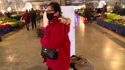 Osmangazi Belediyesi'nden pazar yerlerine el dezenfektanı