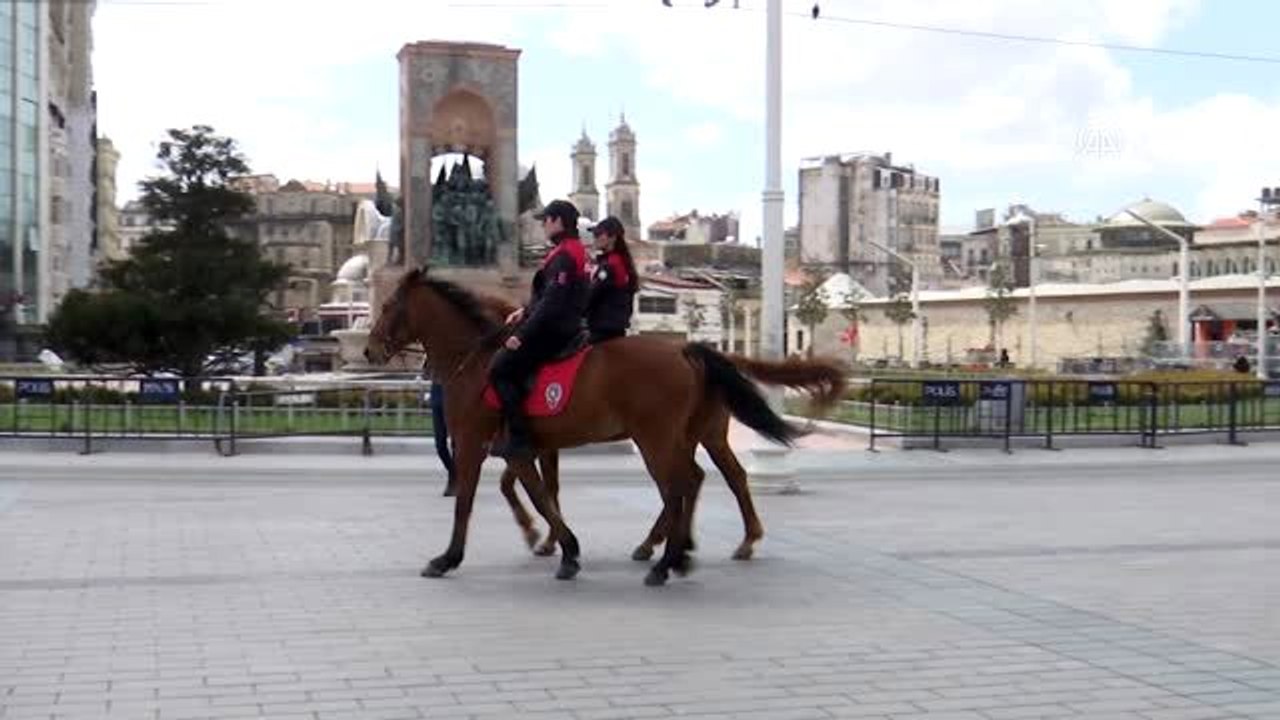"Türkiye'nin Meydanları"nda koronavirüs sessizliği"