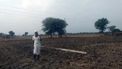 झूलते तार दे रहे हादसों को न्योता