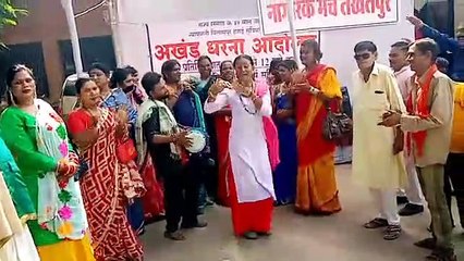 बिलासपुर एयरपोर्ट को लेकर आंदोलन में किन्नरों ने दिया समर्थन