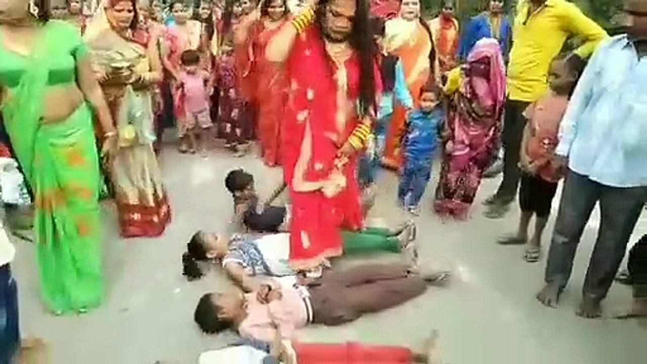 किन्नर समाज का छठ व्रत, एेसी छठ पूजा देखी है क्या, देखिए वीडियो