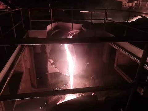 भिलाई इस्पात संयंत्र के आरएसएम में रोलिंग के दौरान हवा में उछली रेल