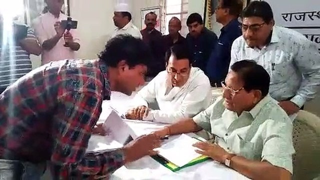 UDH मंत्री शांति धारीवाल की जनसुनवाई में पहुंचे निगम-जेडीए से परेशान लोग