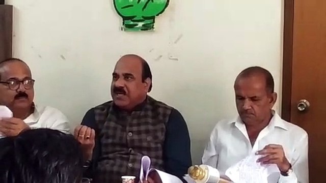Congress-BJP, farmers face to face