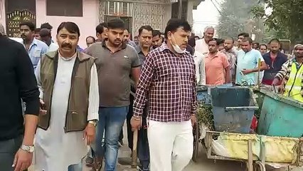 pradhuman singh tomar started clean