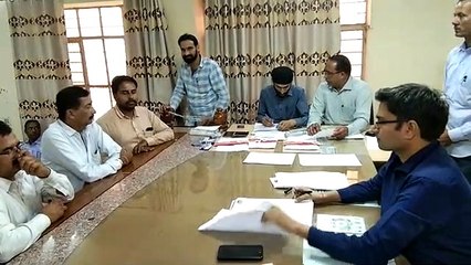 सूची जारी होने से पहले भाजपा व कांग्रेस के उम्मीदवारों ने दाखिल किया पर्चा