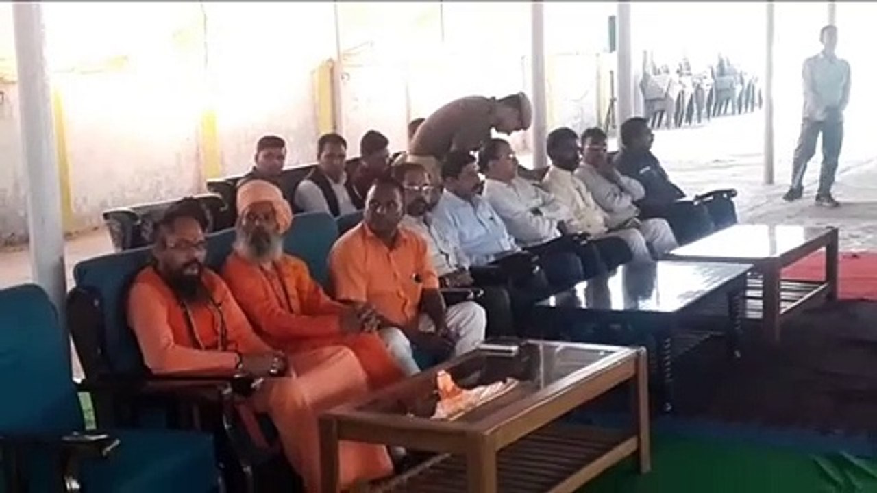 अयोध्या फैसले से पहले इस शहर में सभी धर्म गुरुओं से अधिकारीयों ने कही ये बात