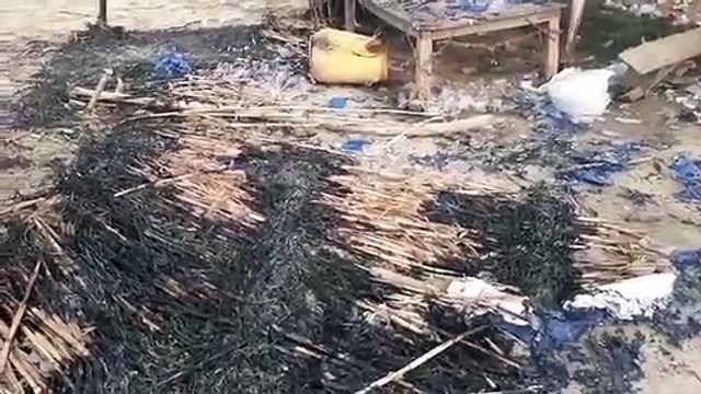 शराब की दुकान के पास झोंपड़पट्टी में लगाई आग