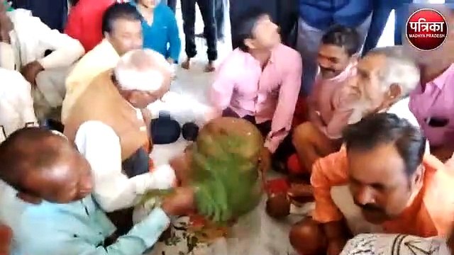 यहां लगी नागों की अदालत, नाग आकर बताते हैं डसने के कारण और पूर्व जन्म की कहानी