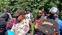 Residents of Indonesian village blockade highway amid coronavirus fears
