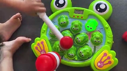 Emma and Kate Surprise and Hide from Ryan!!!