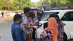 Mahira Sharma and Paras Chhabra Distributing Food Packages to Under Privileged People
