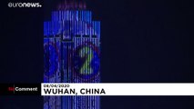 Wuhan feiert das Ende der Ausgangssperre mit Lichtshow