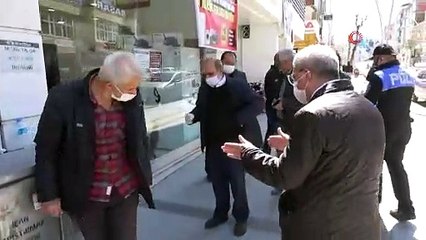 TOKAT'TA POLİSİN SOSYAL MESAFE AYARI