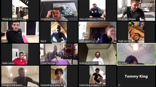 Quand les joueurs de Liverpool chantent ''joyeux anniversaire'' en Wolof : ''biss bou déloussi moh nekh''