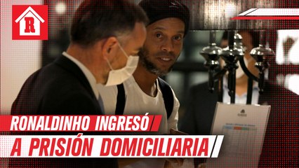 Ronaldinho ingresó a hotel de Asunción para cumplir arresto domiciliario