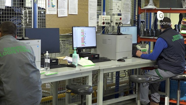 Reportage - Au coeur d'une plateforme logistique du CHU Grenoble Alpes