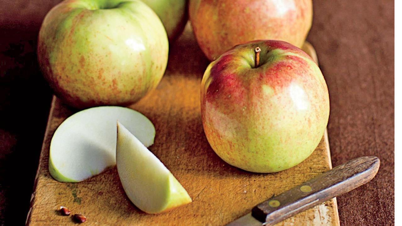 Tasty Tricks for Leftover Apple Peels