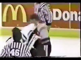 Bob Probert vs Bill Huard