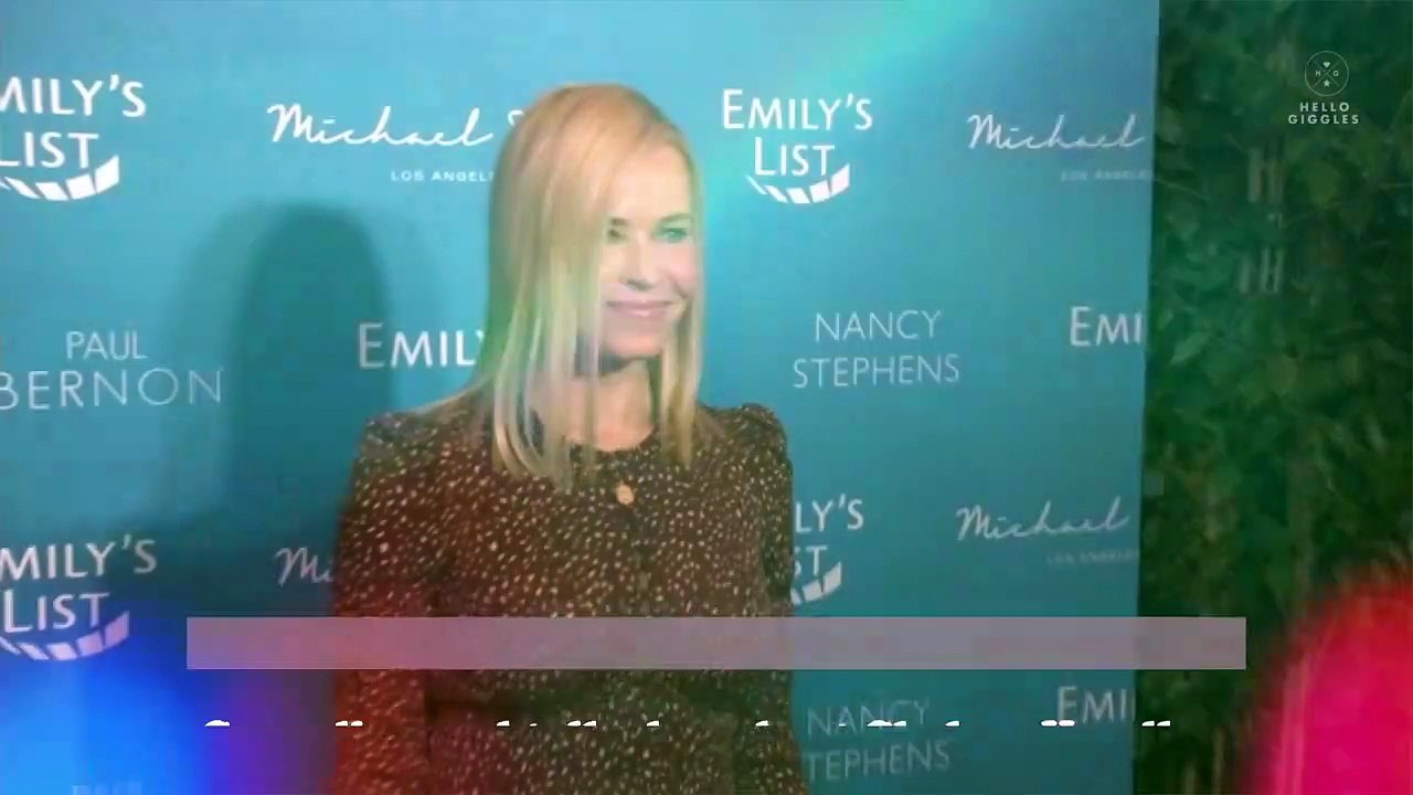 Chelsea Handler showed us how to turn a bra into a DIY face mask ...