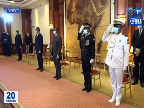 RTG / Cérémonie d’installation du grand chancelier des ordres nationaux dirigé par le Chef de l’Etat au palais présidentiel