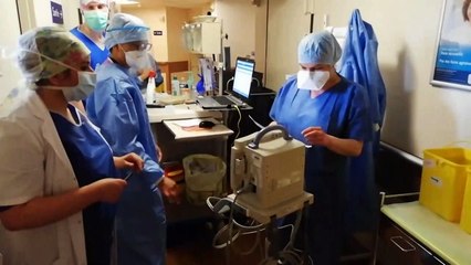 Coronavirus: branle-bas de combat dans un hôpital privé de Paris